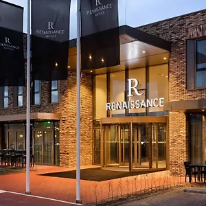Renaissance Amsterdam Schiphol Airport מלון